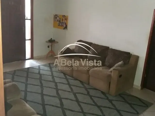 Casa com 168m² 3 quartos e 3 banheiros, à venda, no bairro Bussocaba em Osasco