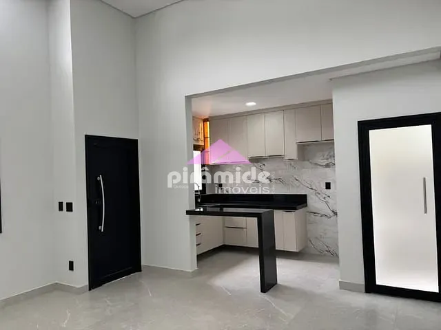 Casa 3 quartos e 3 banheiros, à venda, no bairro Portal dos Passaros em São José dos Campos