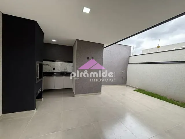 Casa 3 quartos e 3 banheiros, à venda, no bairro Portal dos Passaros em São José dos Campos