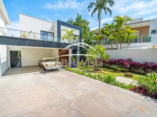 Casa com 548m² 4 quartos e 5 banheiros, à venda, no bairro São Paulo II em Cotia