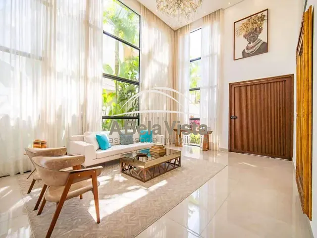 Casa com 548m² 4 quartos e 5 banheiros, à venda, no bairro São Paulo II em Cotia
