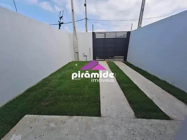 Casa com 148m² 2 quartos e 1 banheiro, à venda, no bairro Balneário dos Golfinhos em Caraguatatuba