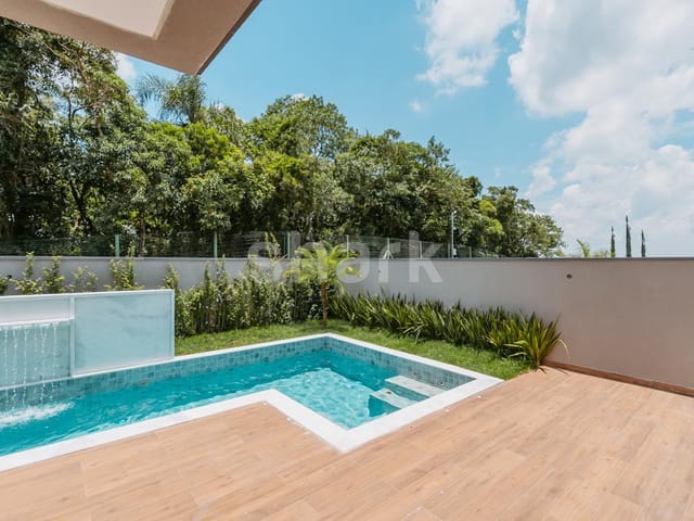 Casa com 505m² 4 quartos e 6 banheiros, à venda, no bairro Alphaville em Santana de Parnaíba