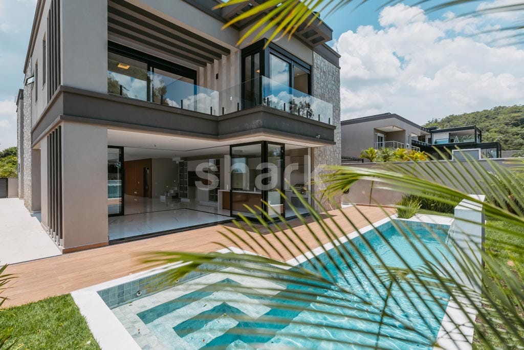 Casa em Alphaville — foto 1