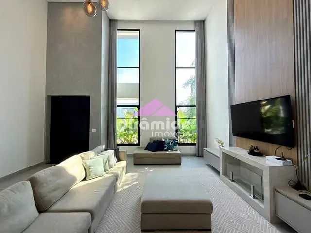 Casa com 450m² 4 quartos e 5 banheiros, à venda, no bairro Urbanova em São José dos Campos