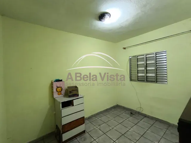 Casa com 30m² 1 quarto e 1 banheiro, para alugar, no bairro Vila Osasco em Osasco