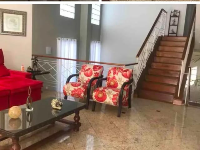 Casa com 450m² 4 quartos e 6 banheiros, à venda, no bairro Alphaville em Santana de Parnaíba