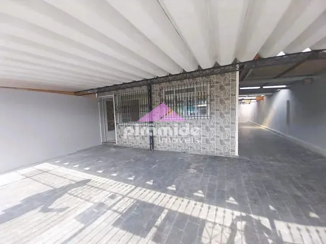 Casa 3 quartos e 1 banheiro, para alugar, no bairro Jardim Oriente em São José dos Campos