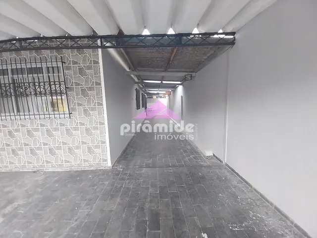 Casa 3 quartos e 1 banheiro, para alugar, no bairro Jardim Oriente em São José dos Campos