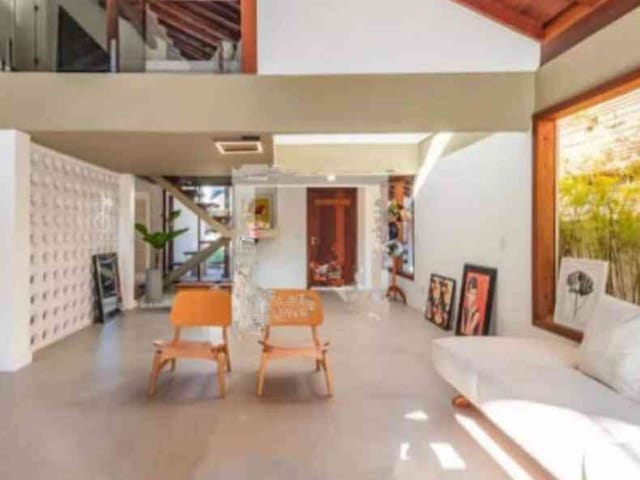 Casa com 370m² 4 quartos e 5 banheiros, à venda, no bairro Alphaville em Santana de Parnaíba