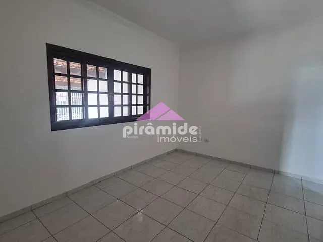 Casa 3 quartos e 2 banheiros, à venda, no bairro Residencial União em São José dos Campos