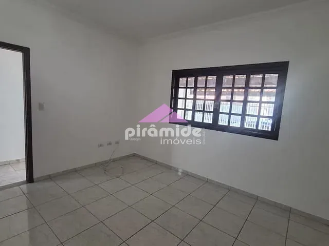 Casa 3 quartos e 2 banheiros, à venda, no bairro Residencial União em São José dos Campos