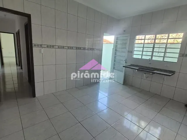 Casa 3 quartos e 2 banheiros, à venda, no bairro Residencial União em São José dos Campos
