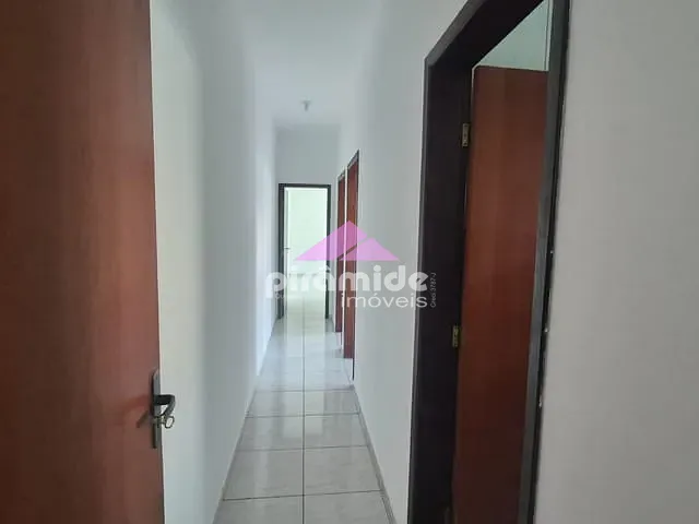 Casa 3 quartos e 2 banheiros, à venda, no bairro Residencial União em São José dos Campos