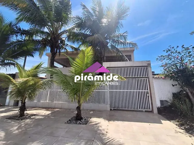 Casa 8 quartos e 10 banheiros, à venda, no bairro Porto novo em Caraguatatuba