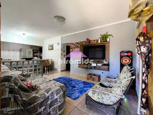 Casa com 280m² 3 quartos e 3 banheiros, à venda, no bairro Pontal de Santa Marina em Caraguatatuba