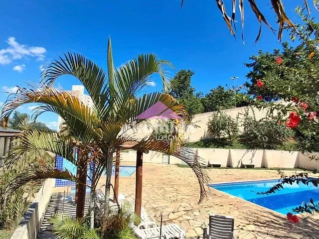 Casa 4 quartos e 3 banheiros, à venda, no bairro Jardim Uirá em São José dos Campos