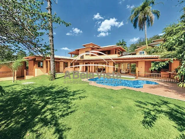 Casa com 750m² 3 quartos e 5 banheiros, à venda, no bairro Vila de São Fernando em Cotia