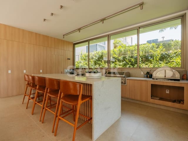 Casa com 1100m² 4 quartos e 6 banheiros, à venda, no bairro Parque Reserva Fazenda Imperial em Sorocaba