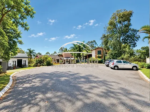 Casa com 443m² 3 quartos e 4 banheiros, à venda, no bairro Transurb em Itapevi