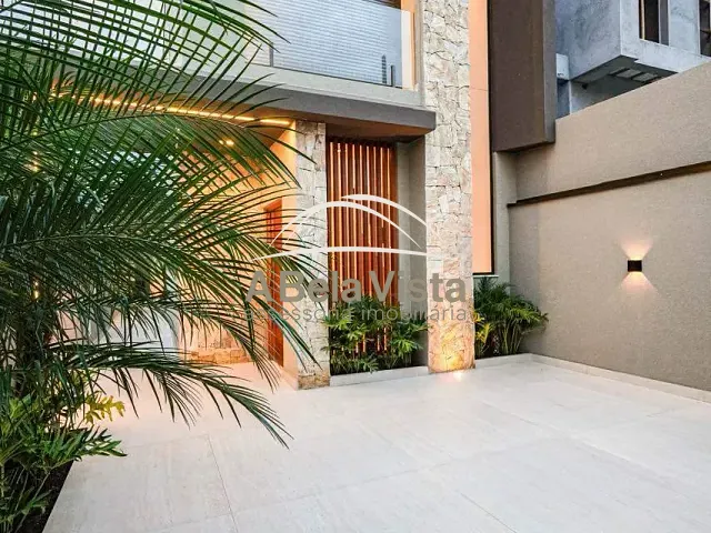 Casa com 140m² 3 quartos e 3 banheiros, à venda, no bairro Villas do Jaguari em Santana de Parnaíba