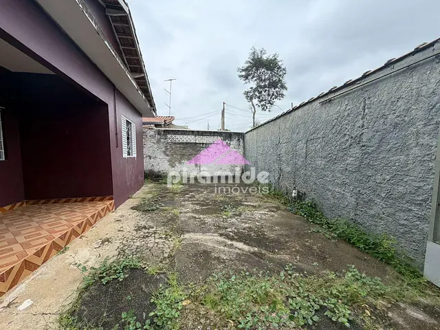 Casa 3 quartos e 1 banheiro, à venda, no bairro Cidade Morumbi em São José dos Campos