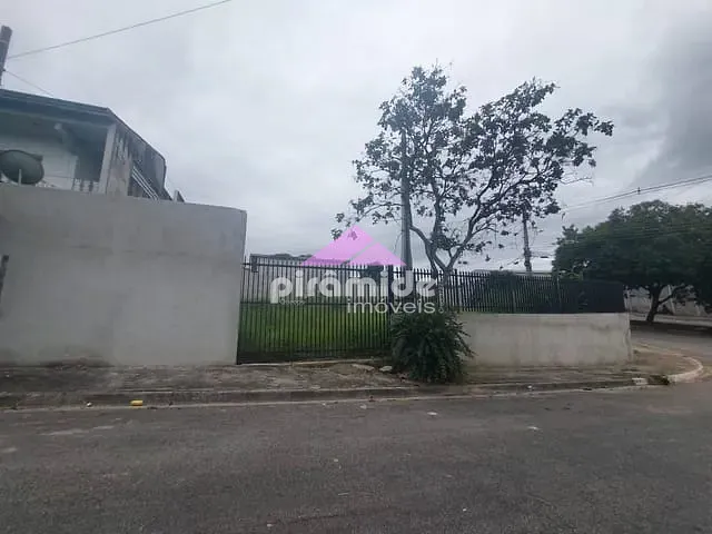 Casa para alugar, no bairro Jardim Santa Luzia em São José dos Campos