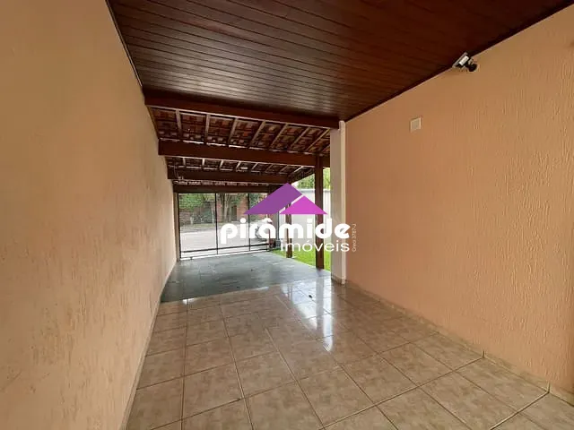 Casa com 380m² 3 quartos e 3 banheiros, à venda, no bairro Jardim Esplanada em São José dos Campos