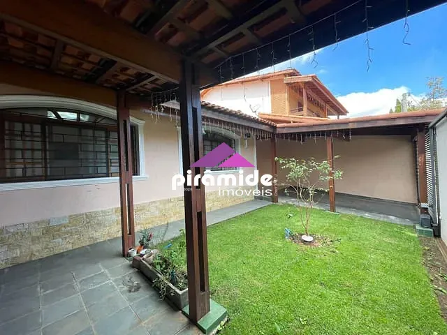 Casa com 380m² 3 quartos e 3 banheiros, à venda, no bairro Jardim Esplanada em São José dos Campos
