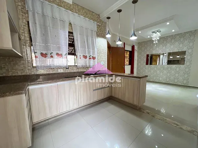 Casa com 140m² 2 quartos e 2 banheiros, à venda, no bairro Jardim Santa Júlia em São José dos Campos