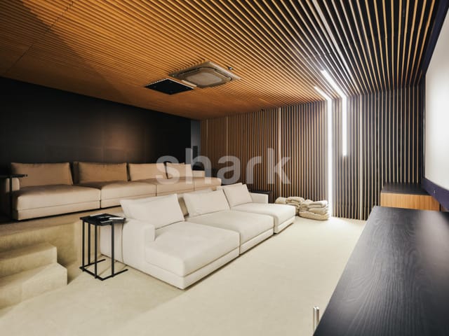 Casa com 2247m² 5 quartos e 9 banheiros, à venda, no bairro Residencial Tamboré em Barueri