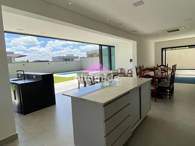 Casa 5 quartos e 5 banheiros, à venda, no bairro Condomínio Residencial Colinas do Paratehy em São José dos Campos