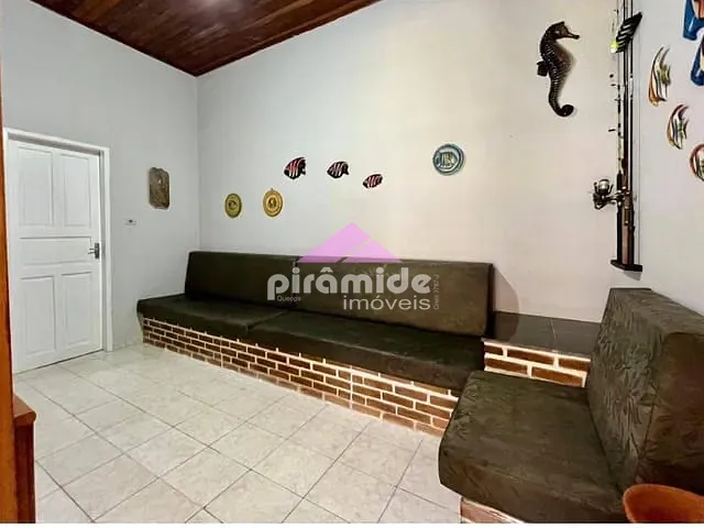 Casa com 67m² 1 quarto e 1 banheiro, à venda, no bairro Capricórnio I em Caraguatatuba