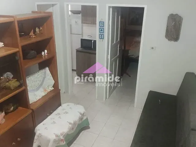 Casa com 67m² 1 quarto e 1 banheiro, à venda, no bairro Capricórnio I em Caraguatatuba