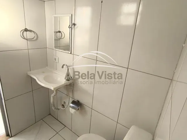 Casa com 50m² 2 quartos e 1 banheiro, para alugar, no bairro Padroeira em Osasco