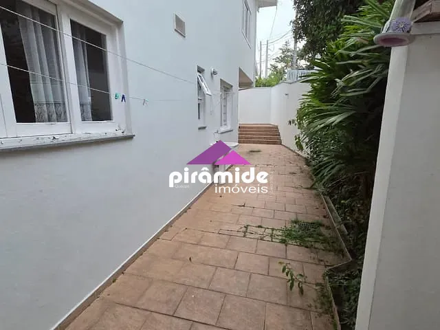 Casa 5 quartos e 5 banheiros, à venda, no bairro Urbanova em São José dos Campos