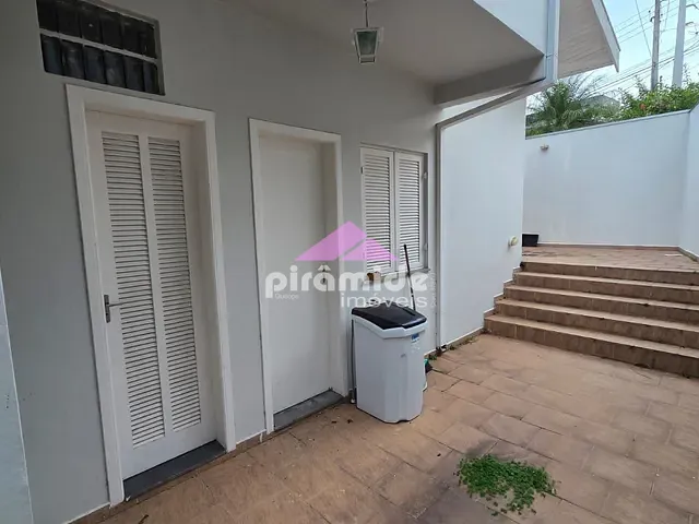 Casa 4 quartos e 5 banheiros, à venda, no bairro Urbanova III em São José dos Campos