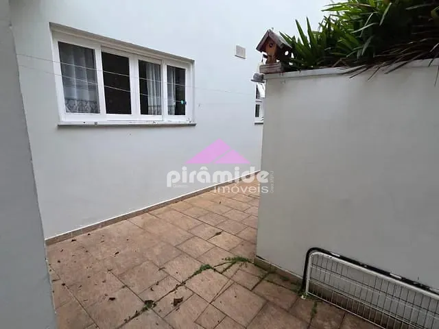 Casa 4 quartos e 5 banheiros, à venda, no bairro Urbanova em São José dos Campos