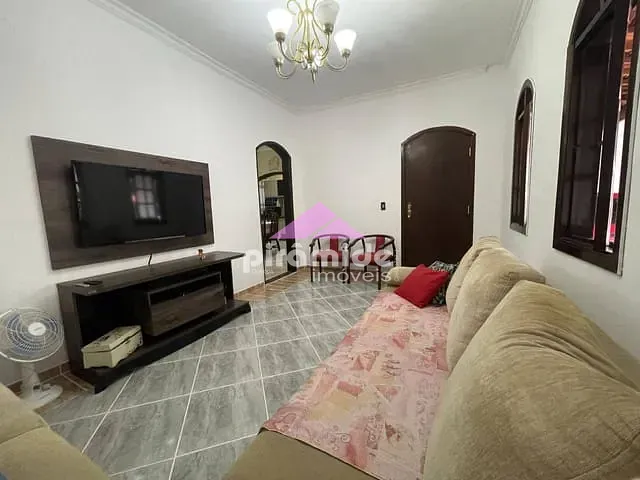 Casa com 275m² 3 quartos e 2 banheiros, à venda, no bairro Bosque dos Eucaliptos em São José dos Campos