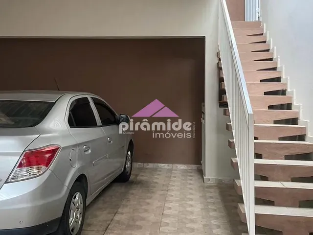 Casa 2 quartos e 2 banheiros, à venda, no bairro Altos da Vila Paiva em São José dos Campos