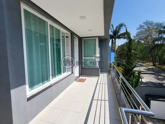 Casa com 450m² 3 quartos e 6 banheiros, à venda, no bairro Parque Residencial Itapeti em Mogi das Cruzes