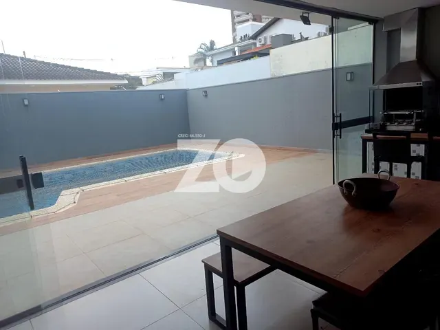 Casa com 360m² 3 quartos e 4 banheiros, à venda, no bairro Residencial Villaggio III em Bauru