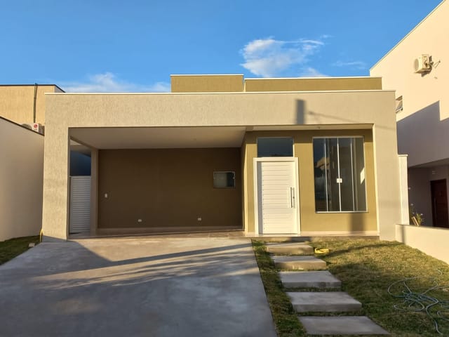 Casa com 258m² 3 quartos e 3 banheiros, à venda, no bairro Borba em Pindamonhangaba