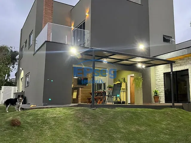 Casa com 505m² 3 quartos e 4 banheiros, à venda, no bairro Recanto do Salto em Londrina