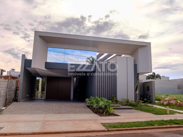 Casa com 300m² 3 quartos e 4 banheiros, à venda, no bairro Porto Madero em Dourados
