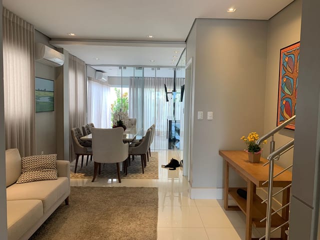 Casa com 165m² 3 quartos e 4 banheiros, à venda, no bairro Ribeirão do Lipa em Cuiabá