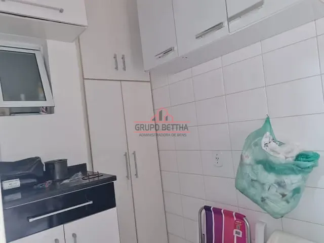 Casa 3 quartos e 2 banheiros, à venda, no bairro Jardim Regina Alice em Barueri