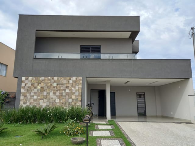 Casa em Condominio com 342m² 4 quartos e 5 banheiros, à venda, no bairro Residencial Parqville Jacarandá em Aparecida de Goiânia