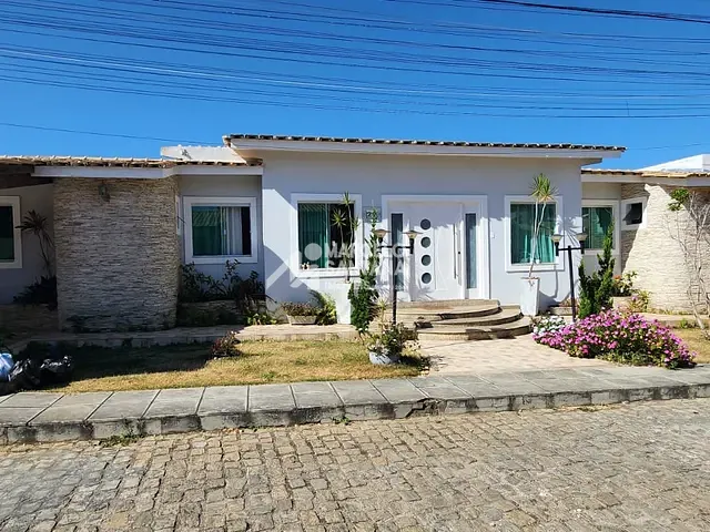 Casa 4 quartos e 2 banheiros, à venda, no bairro Recreio em Vitória da Conquista