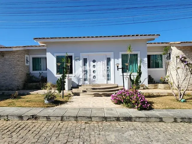 Casa 4 quartos e 2 banheiros, à venda, no bairro Recreio em Vitória da Conquista